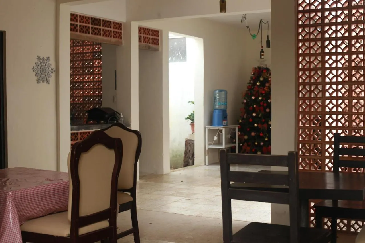 Bea Rooms And Studios Cozumel 0*,