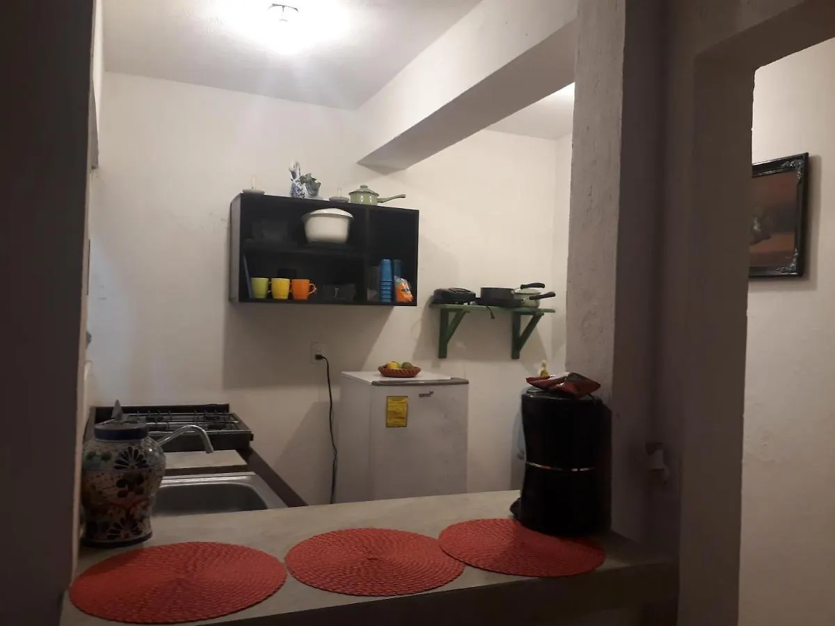 קוזומל Bea Rooms And Studios מלון