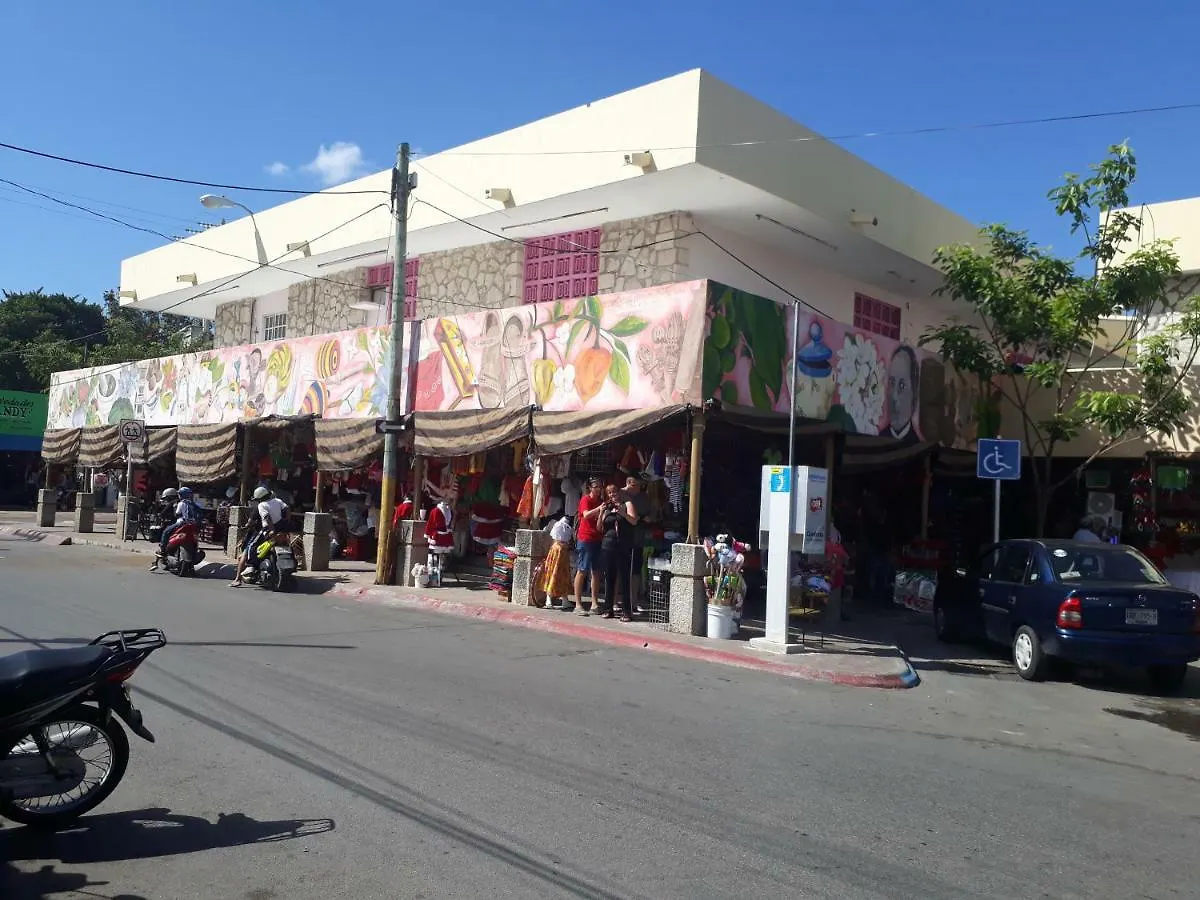 מלון קוזומל Bea Rooms And Studios